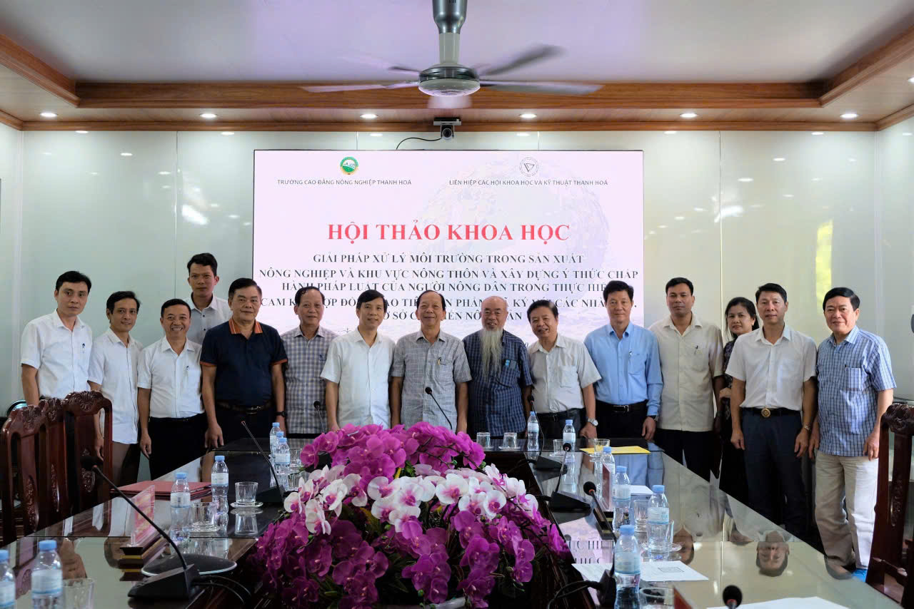 Giải pháp xử lý môi trường trong sản xuất nông nghiệp và xây dựng ý thức chấp hành pháp luật của nông dân