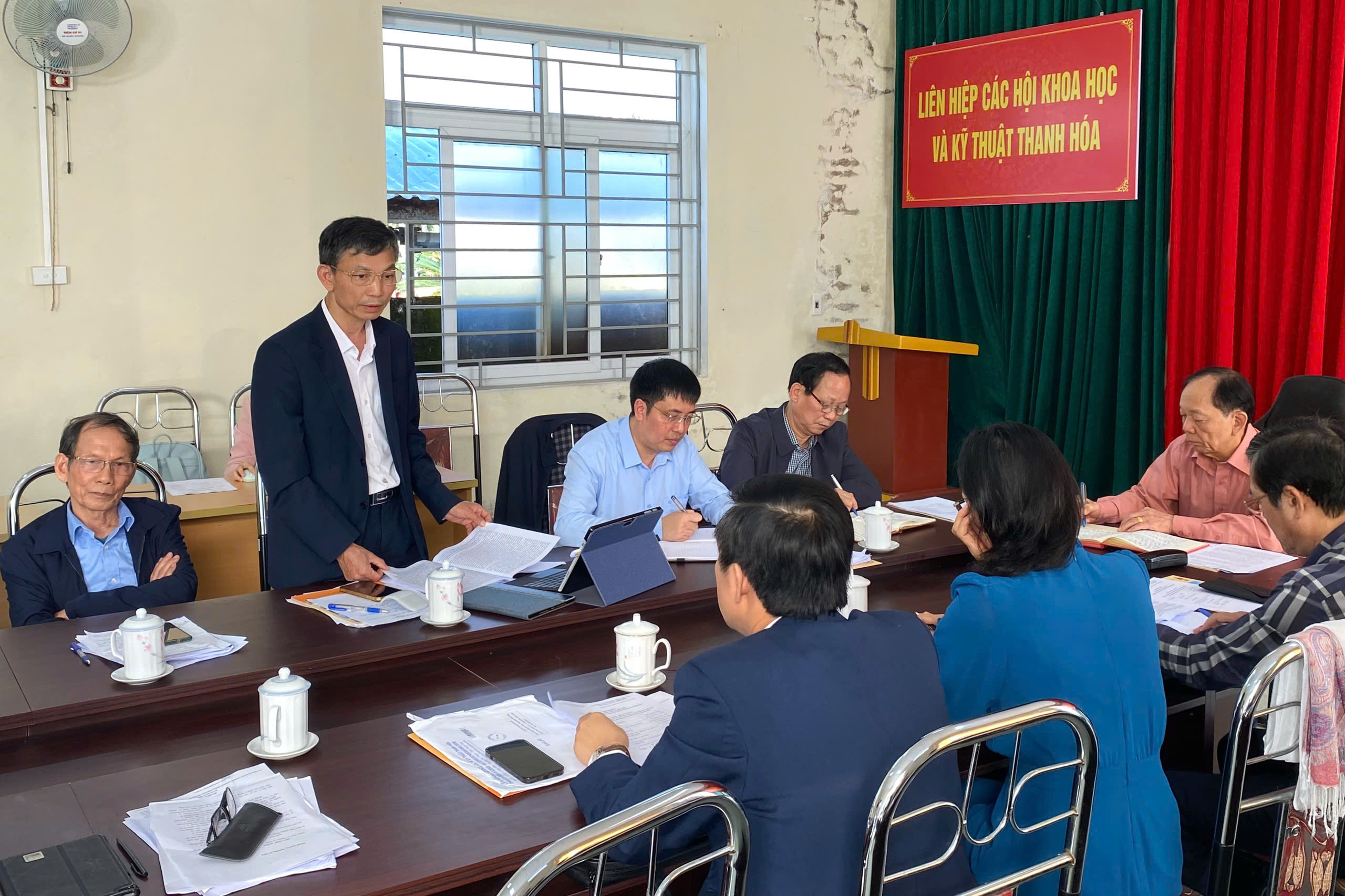 Phản biện đề án phát triển Trung tâm khởi nghiệp, ĐMST Trường Đại học Hồng Đức