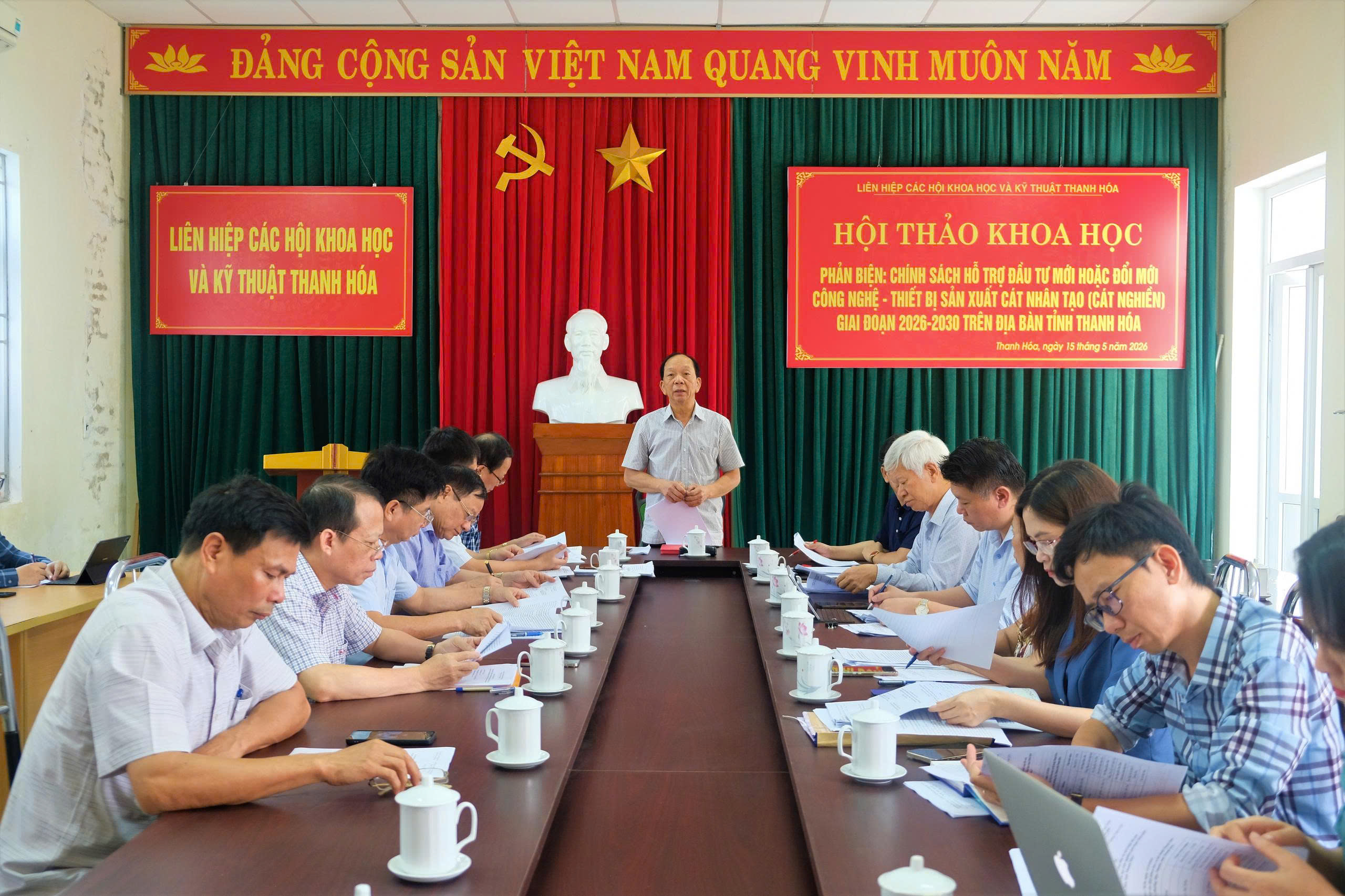Hội thảo phản biện Chính sách hỗ trợ sản xuất cát nhân tạo giai đoạn 2026 - 2030