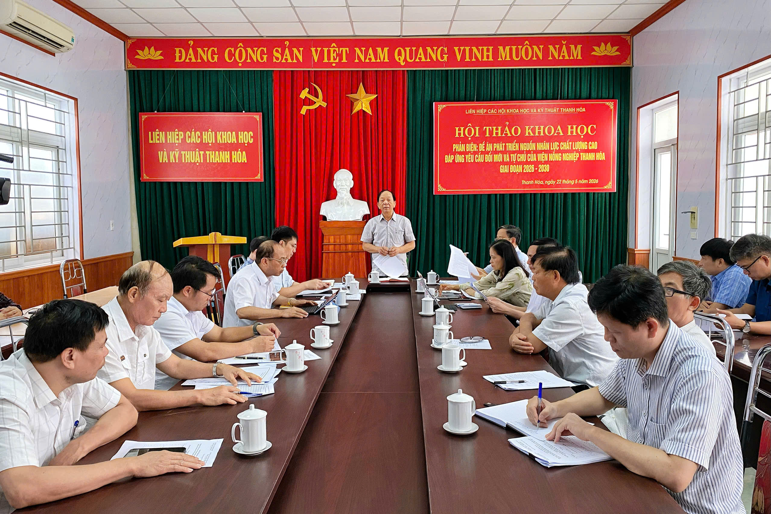 Phản biện đề án phát triển nguồn nhân lực chất lượng cao của Viện Nông nghiệp Thanh Hóa